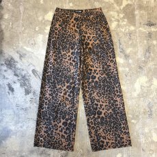 画像1: ALL OVER LEOPARD PATTERN WIDE SILHOUETTE PANTS / W31 (1)