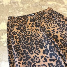 画像3: ALL OVER LEOPARD PATTERN WIDE SILHOUETTE PANTS / W31 (3)