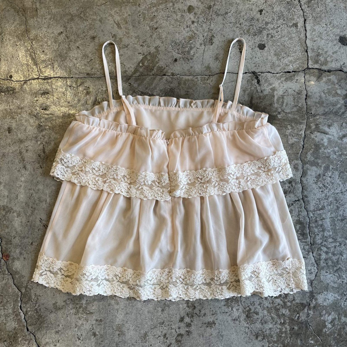 画像2: DOWN LACE TIERED DESIGN CAMISOLE / Ladies S (2)