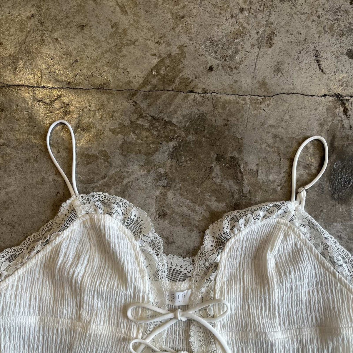 画像7: WHITE COLOR FLONT RIBOON DESIGN GATHER LACE CAMISOLE / Ladies S(L) (7)