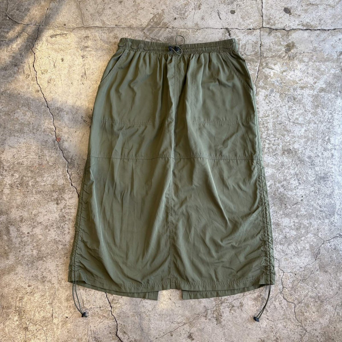 画像7: SIDE DRAW CORD DESIGN BACK SLIT SKIRT / FREE~W39 (7)