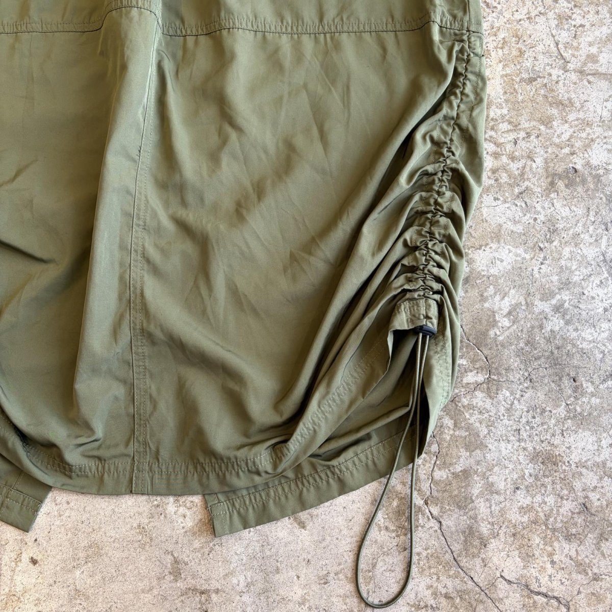 画像4: SIDE DRAW CORD DESIGN BACK SLIT SKIRT / FREE~W39 (4)
