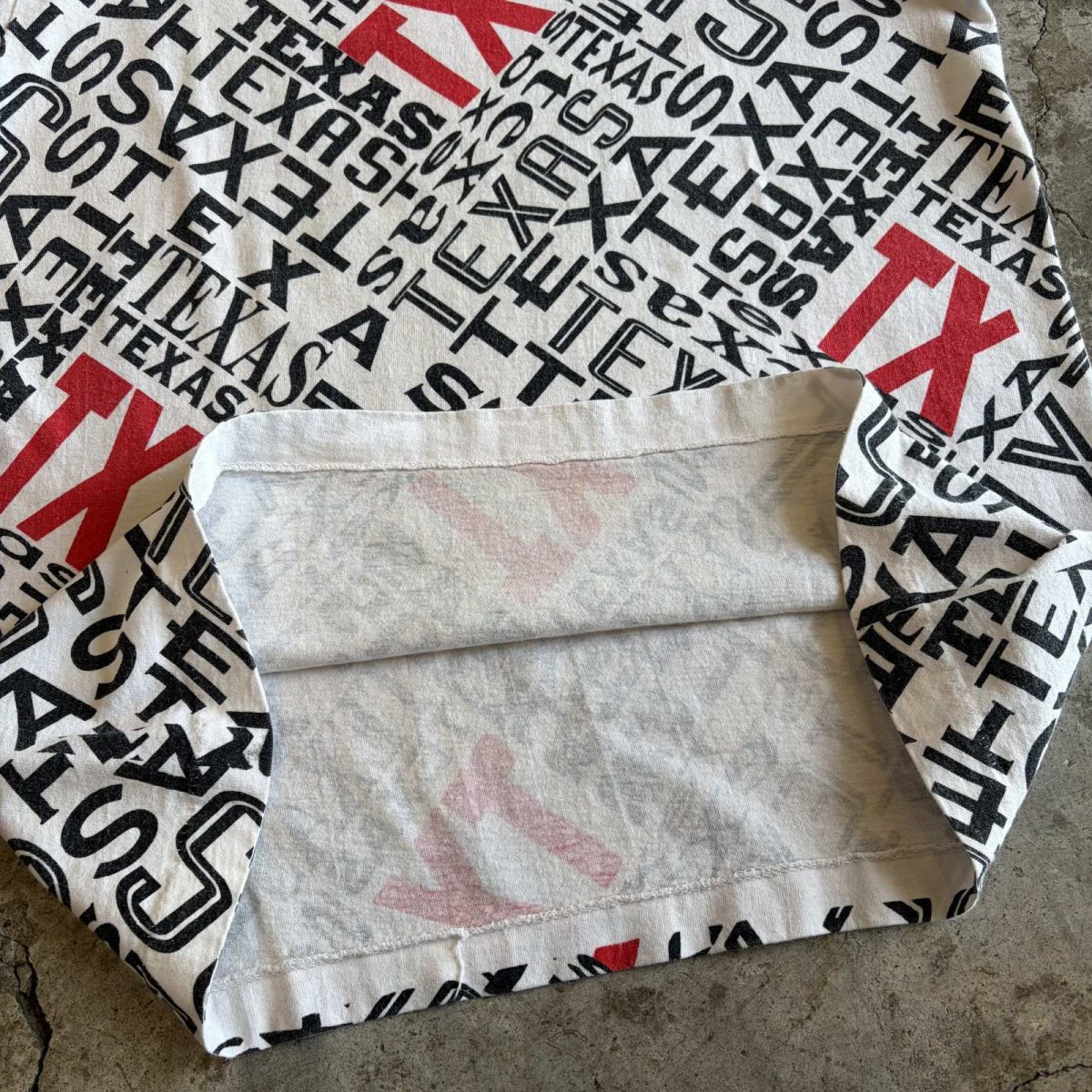 画像7: 90's "TEXAS" LOGO ALL OVER PATTERN COLOR S/S TEE / Ladies M / MADE IN USA (7)