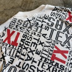 画像8: 90's "TEXAS" LOGO ALL OVER PATTERN COLOR S/S TEE / Ladies M / MADE IN USA (8)
