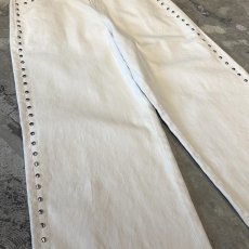 画像5: WHITE COLOR STUDS DECORATIVE WIDE SILHOUETTE PANTS / W33 (5)