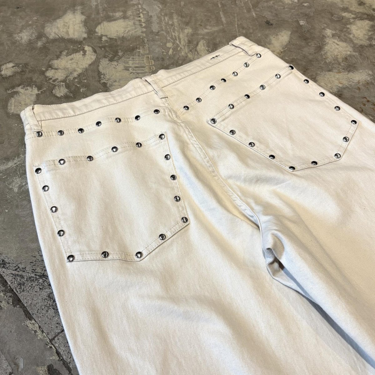 画像9: WHITE COLOR STUDS DECORATIVE WIDE SILHOUETTE PANTS / W33 (9)