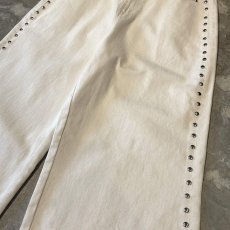 画像4: WHITE COLOR STUDS DECORATIVE WIDE SILHOUETTE PANTS / W33 (4)