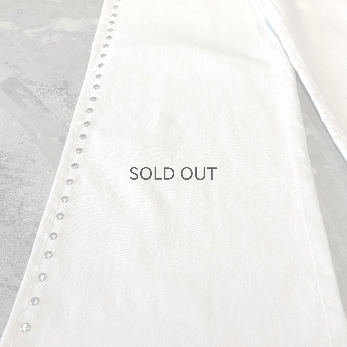 画像7: WHITE COLOR STUDS DECORATIVE WIDE SILHOUETTE PANTS / W33 (7)