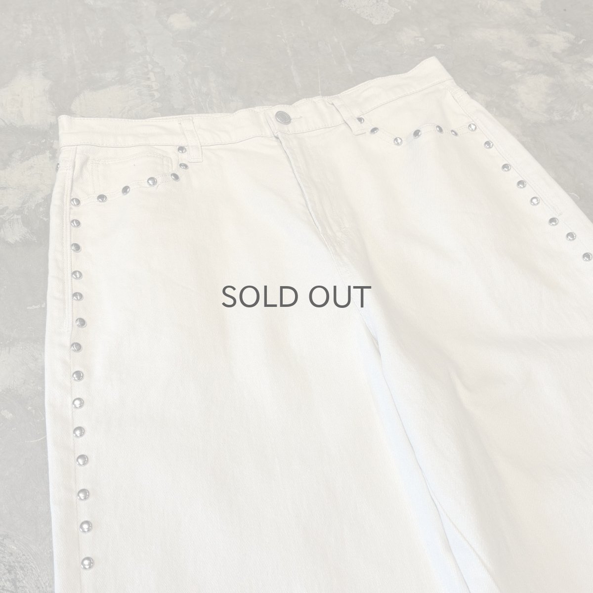 画像3: WHITE COLOR STUDS DECORATIVE WIDE SILHOUETTE PANTS / W33 (3)