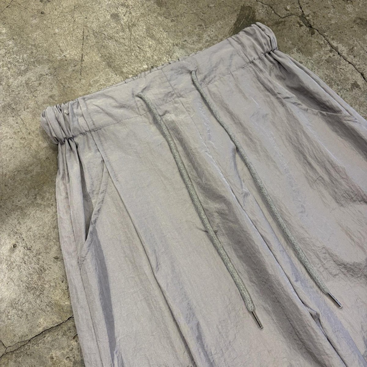 画像3: 【WONDERGROUND】LUSTER COLOR BELTED CARGO PANTS / GRAY / OS (3)
