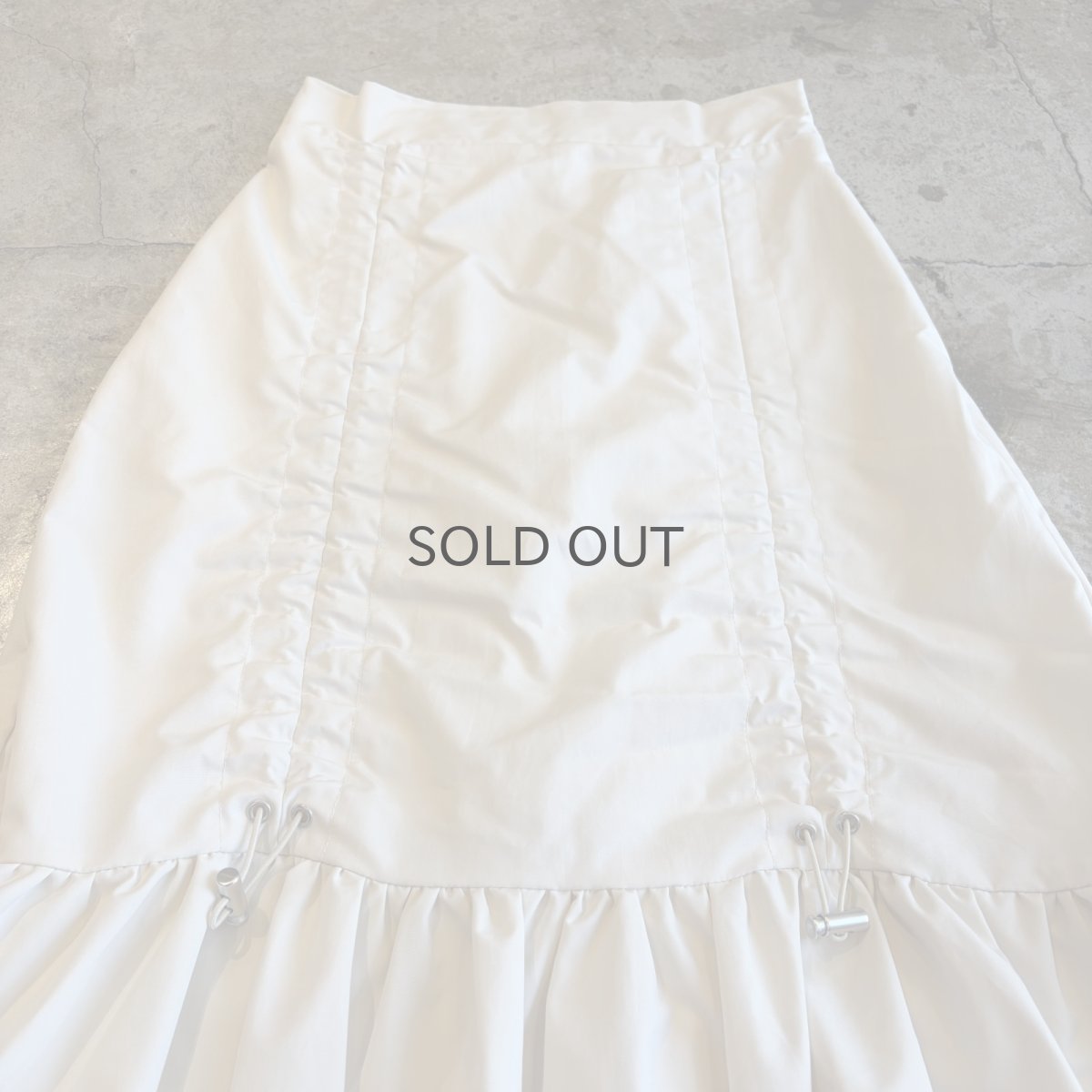 画像4: FRONT DRAW CORD DESIGN TIERED MERMAID SKIRT / W25~W28 (4)