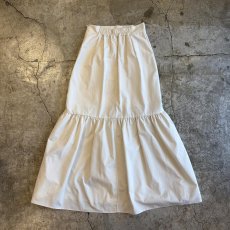 画像2: FRONT DRAW CORD DESIGN TIERED MERMAID SKIRT / W25~W28 (2)