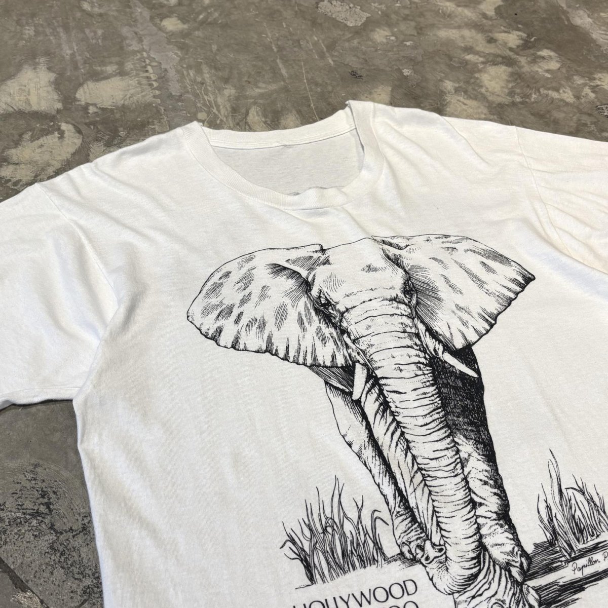 画像3: 90's BOTH SIDE ELEPHANT PRINTED S/S TEE / Mens XL (3)