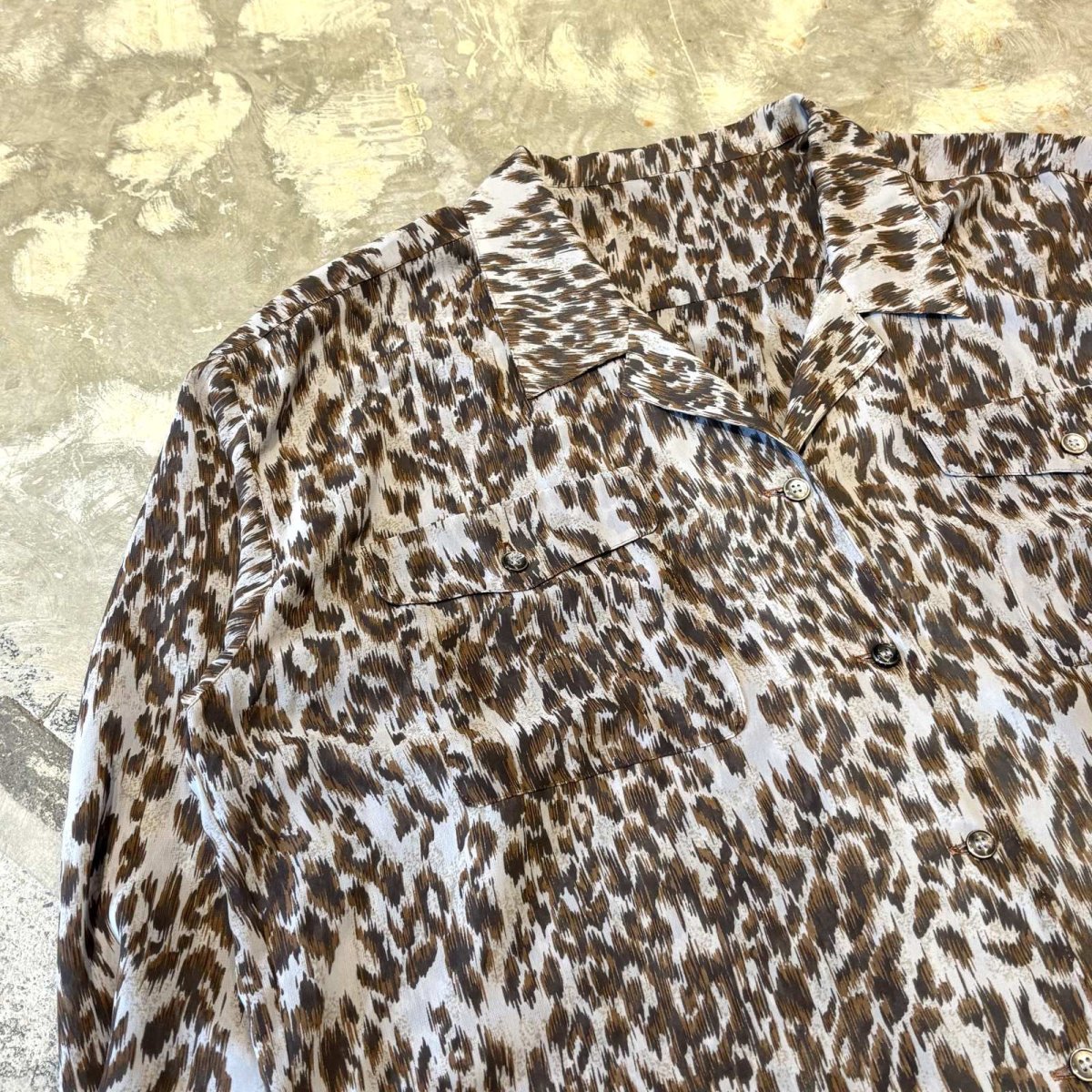 画像3: ALL OVER LEOPARD PATTERN OPEN COLLAR SHEER L/S SHIRT / Mens L (3)