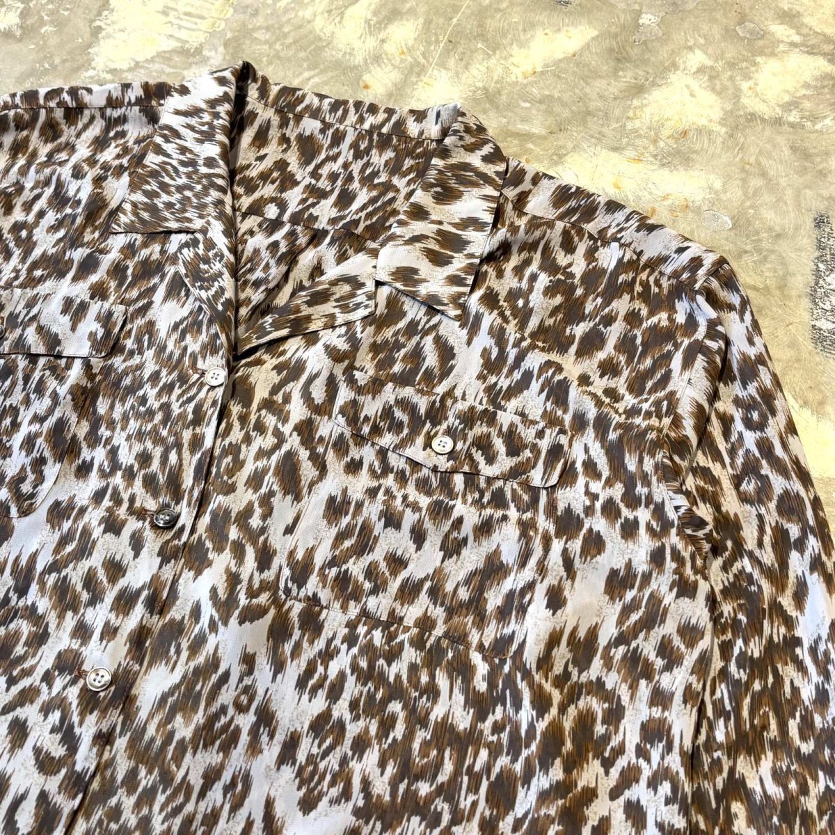 画像4: ALL OVER LEOPARD PATTERN OPEN COLLAR SHEER L/S SHIRT / Mens L (4)