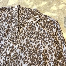 画像4: ALL OVER LEOPARD PATTERN OPEN COLLAR SHEER L/S SHIRT / Mens L (4)