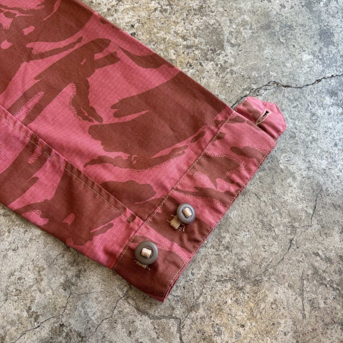 画像12: EURO MILITARY COLOR SHORT DESIGN DESERT CAMO LIGHT JACKET / Ladies L (12)
