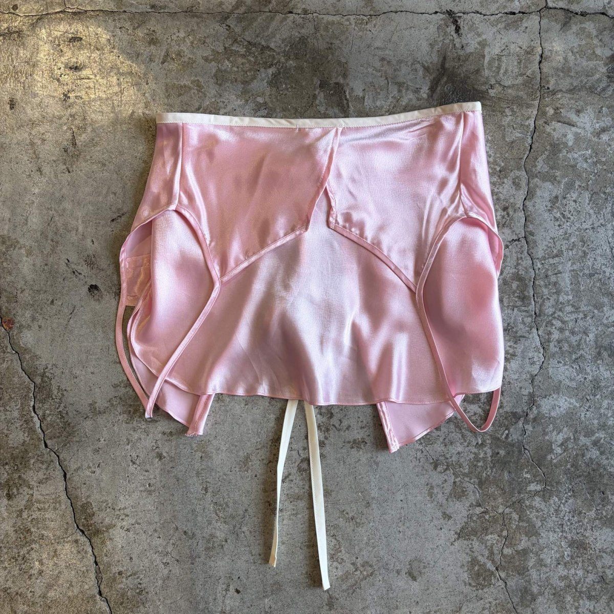 画像2: 【Wiz&Witch】"UNITED" LINGERIE WRAP SKIRT / FREE (2)
