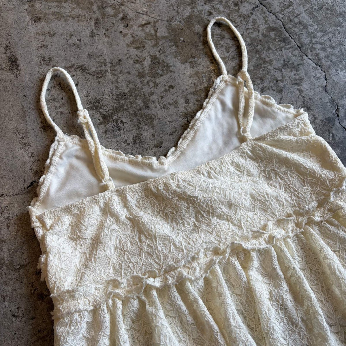 画像8: ALL OVER LACE PATTERN POINT FRILL DESIGN CAMISOLE / Ladies L(M)  (8)