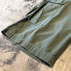 画像7: GREEN COLOR WIDE MILITARY CARGO SHORTS / W31 (7)