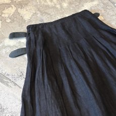 画像8: BLACK LINEN BELTED WRAP SKIRT / W28~31 / MADE IN IRELAND (8)