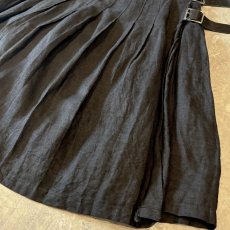 画像6: BLACK LINEN BELTED WRAP SKIRT / W28~31 / MADE IN IRELAND (6)