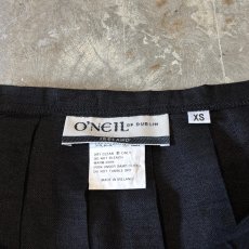 画像9: BLACK LINEN BELTED WRAP SKIRT / W28~31 / MADE IN IRELAND (9)
