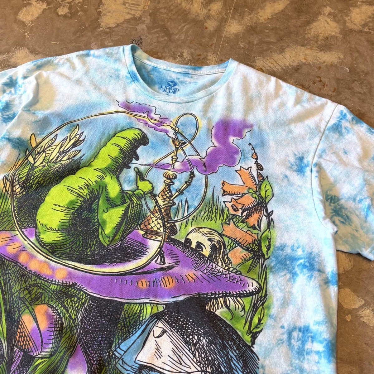 画像4: "ALICE IN WONDERLAND" PRINTED TIE DYE S/S TEE / Mens XL (4)
