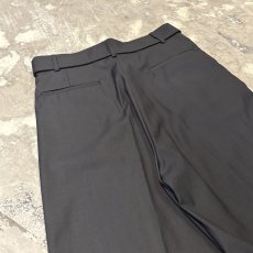 画像9: 【WONDERGROUND】WIDE SILHOUETTE BELTED SLACKS / GRAY / OS (9)