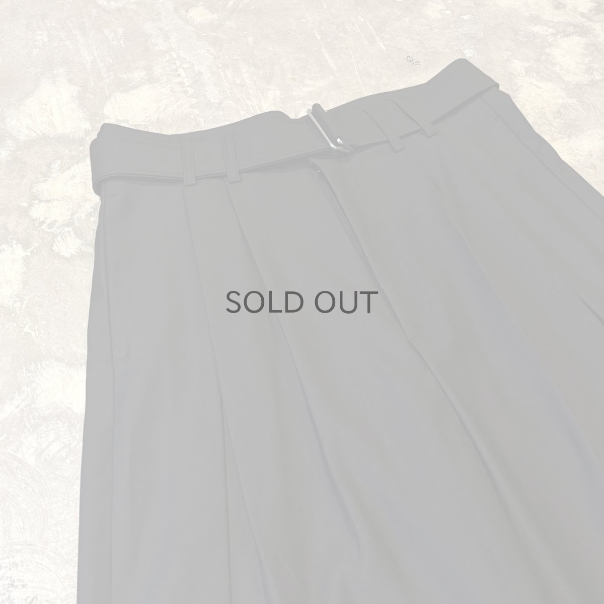 画像3: 【WONDERGROUND】WIDE SILHOUETTE BELTED SLACKS / BLACK / OS (3)