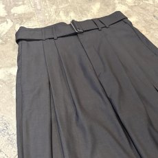 画像3: 【WONDERGROUND】WIDE SILHOUETTE BELTED SLACKS / GRAY / OS (3)