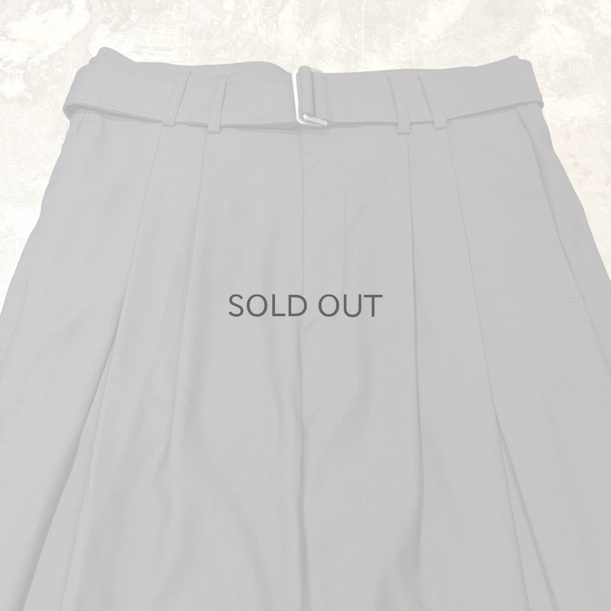 画像10: 【WONDERGROUND】WIDE SILHOUETTE BELTED SLACKS / GRAY / OS (10)