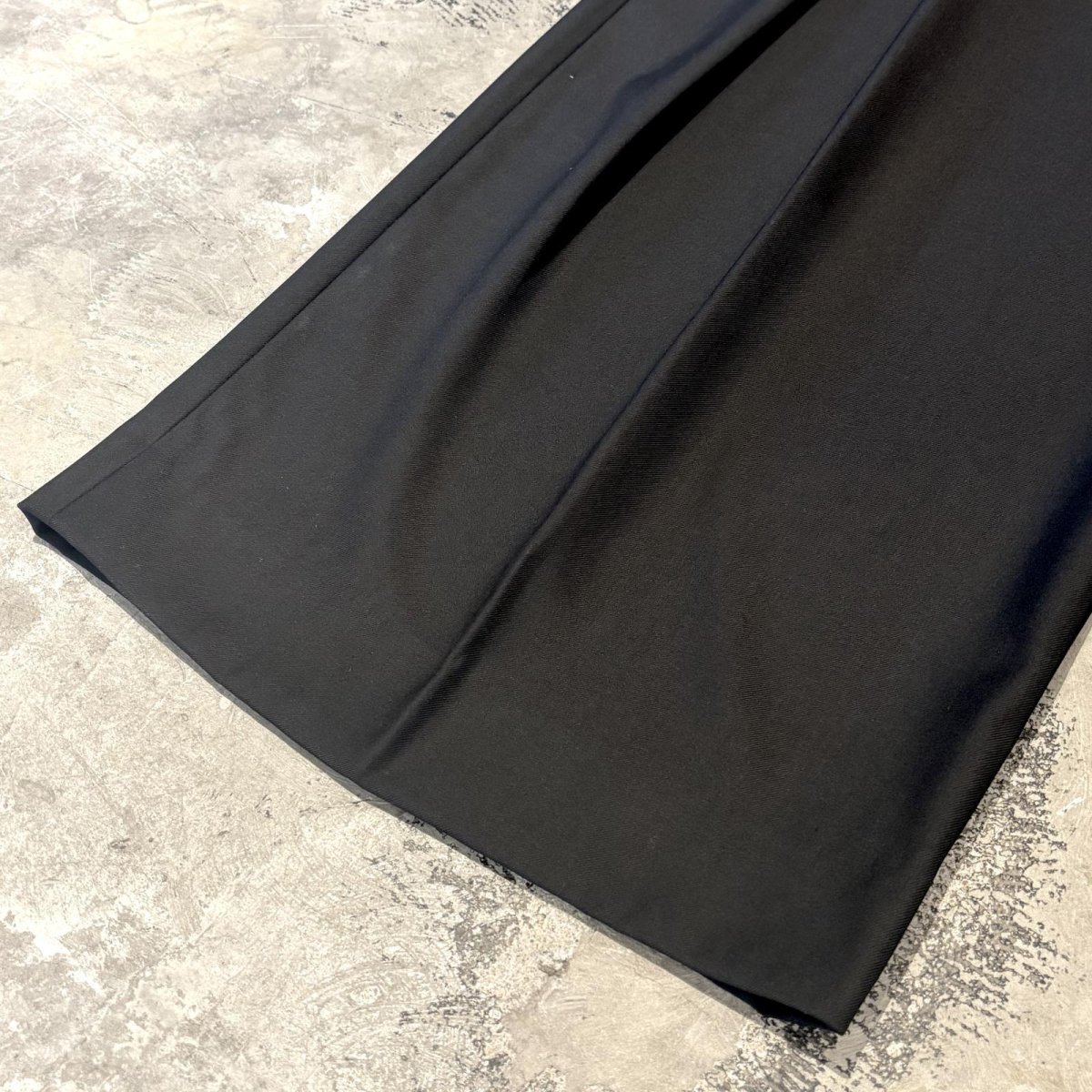 画像8: 【WONDERGROUND】WIDE SILHOUETTE BELTED SLACKS / BLACK / OS (8)