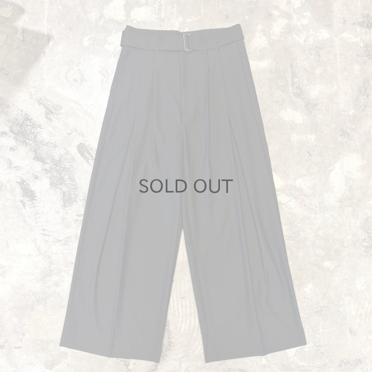 画像1: 【WONDERGROUND】WIDE SILHOUETTE BELTED SLACKS / BLACK / OS (1)