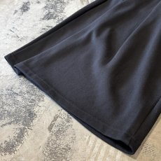 画像8: 【WONDERGROUND】MULTI TUCK WIDE SILHOUETTE COTTON SWEAT SHORTS / OS (8)