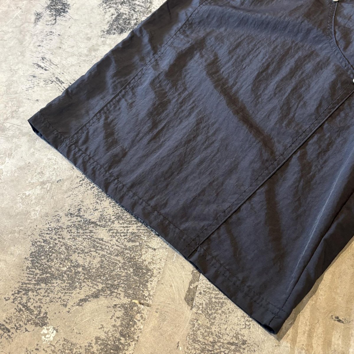 画像7: 【WONDERGROUND】DOUBLE KNEE STYLE WIDE SILHOUETTE NYLON SHORTS / OS (7)
