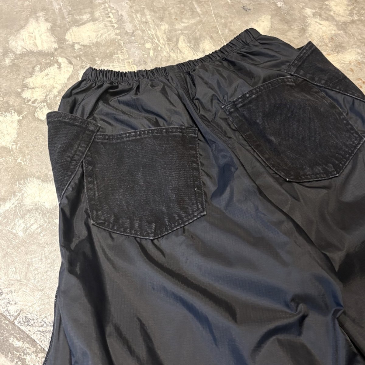 画像10: MULTI DENIM POCKET WIDE NYLON SHORTS / FREE (10)