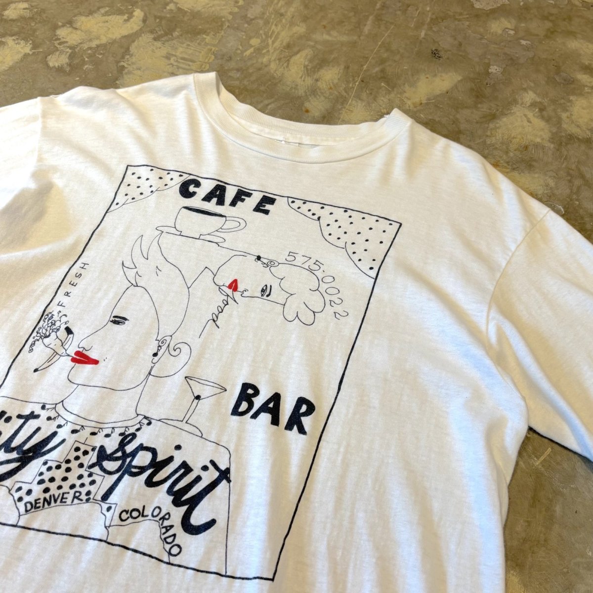 画像4: 80~90's CAEFE ART DRONT PRINTED S/S TEE / Mens L / MADE IN USA (4)