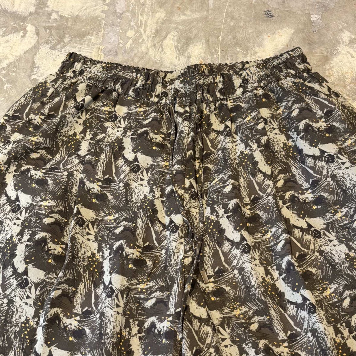 画像10: ALL OVER PATTERN WIDE SILHOUETTE SHORTS / ~W36 (10)