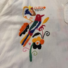 画像4: COLOR POINT EMBROIDERY DESIGN SHIRT / Ladies M (4)