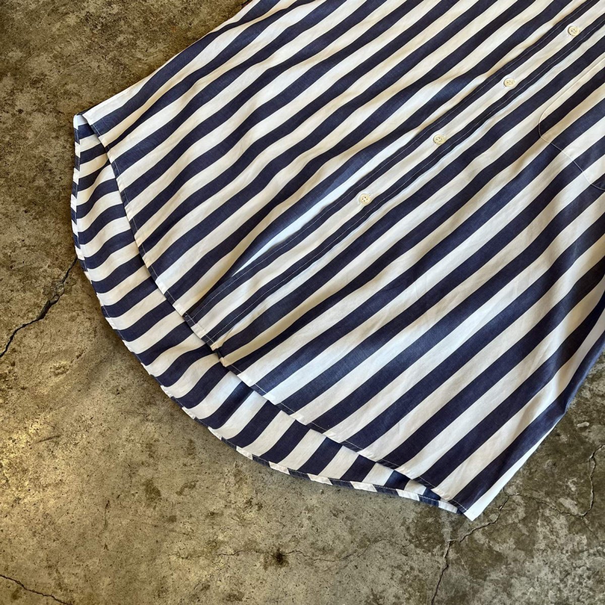 画像4: 【YSL】STRIPE PATTERN ONE POCKET DESIGN L/S SHIRT / Ladies XL(42) / MADE IN FRANCE (4)