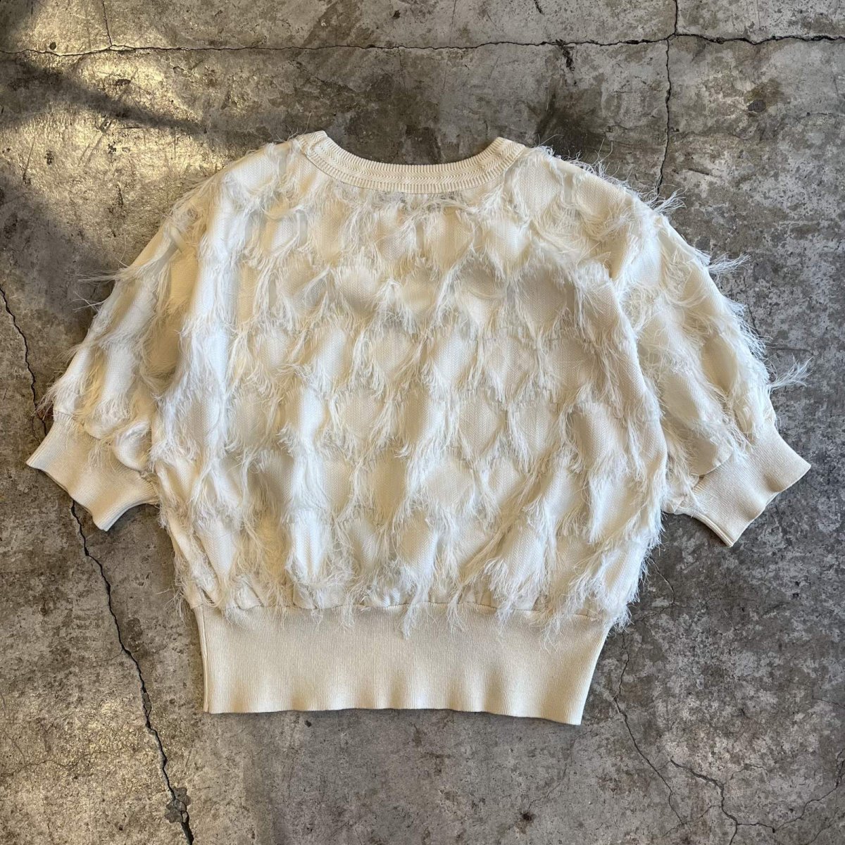 画像2: IVORY COLOR ALL OVER FRINGE DESIGN S/S TOPS / Ladies M (2)