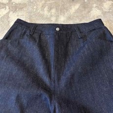 画像11: WIDE SILHOUETTE BLACK DENIM PAINTER SHORTS / W33 (11)