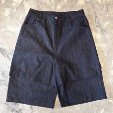 画像1: WIDE SILHOUETTE BLACK DENIM PAINTER SHORTS / W33 (1)