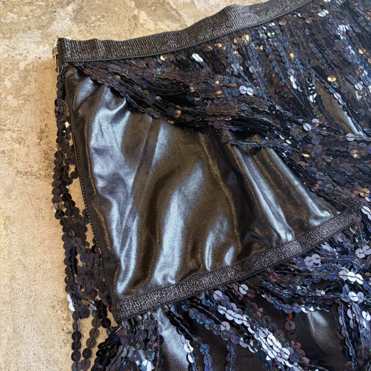 画像6: BLACK SEQUINS FRINGE DESIGN SKIRT / W24~W30 (6)