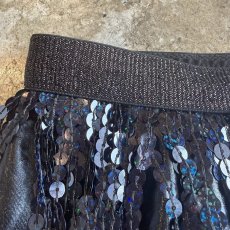 画像9: BLACK SEQUINS FRINGE DESIGN SKIRT / W24~W30 (9)