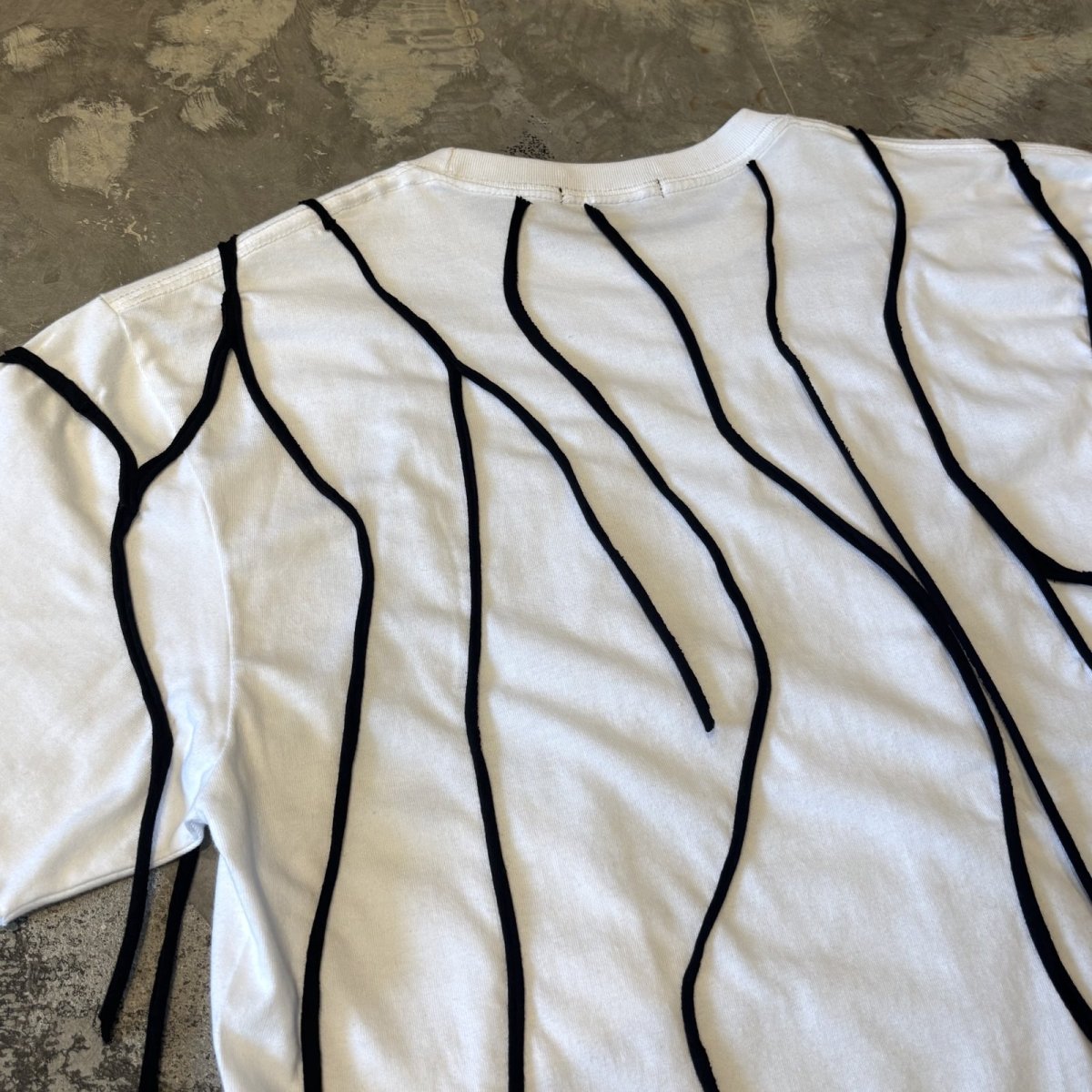 画像9: 【Wiz&Witch】"WEIRD" DRIP S/S TEE / MONO / OS (9)