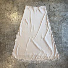 画像2: HEM LACE LINGERIE DESIGN SLIT LONG SKIRT / W30~W39 (2)