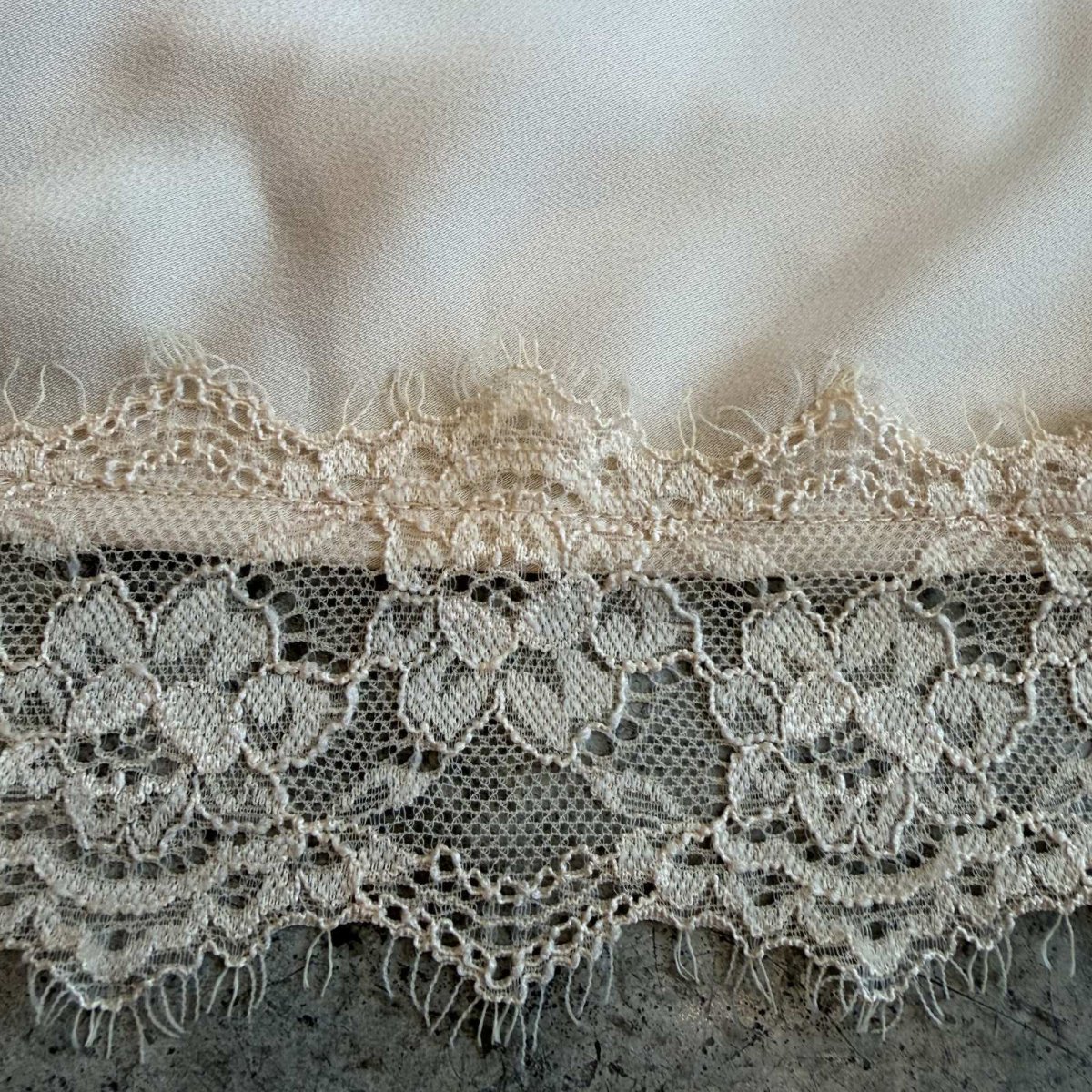 画像8: HEM LACE LINGERIE DESIGN SLIT LONG SKIRT / W30~W39 (8)