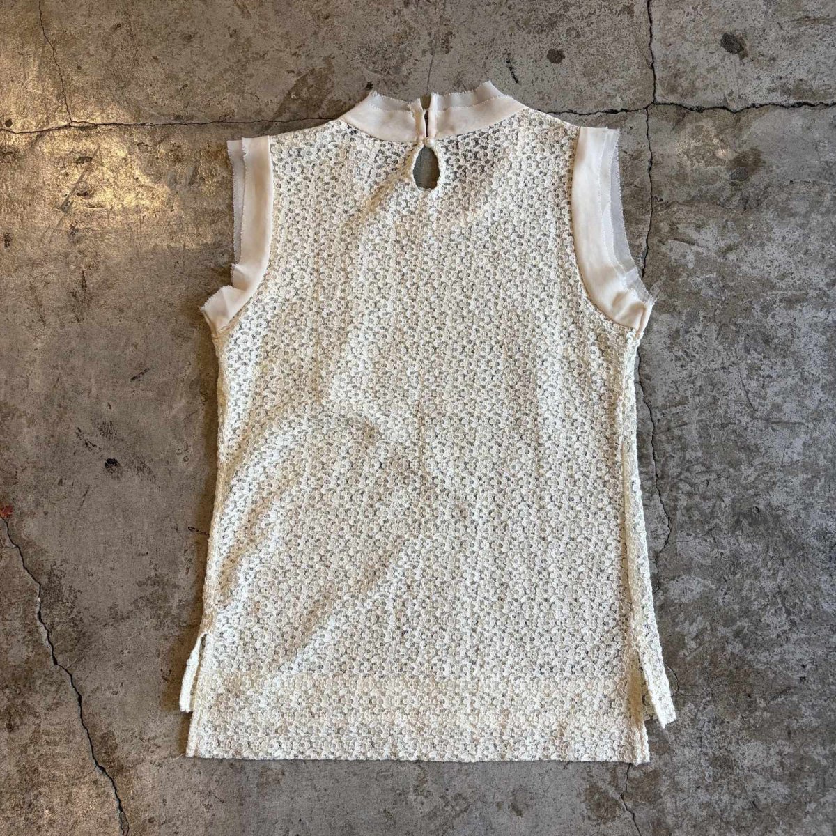 画像2: LACE DESIGN IVORY COLOR N/S TOP / Ladies S(M) (2)